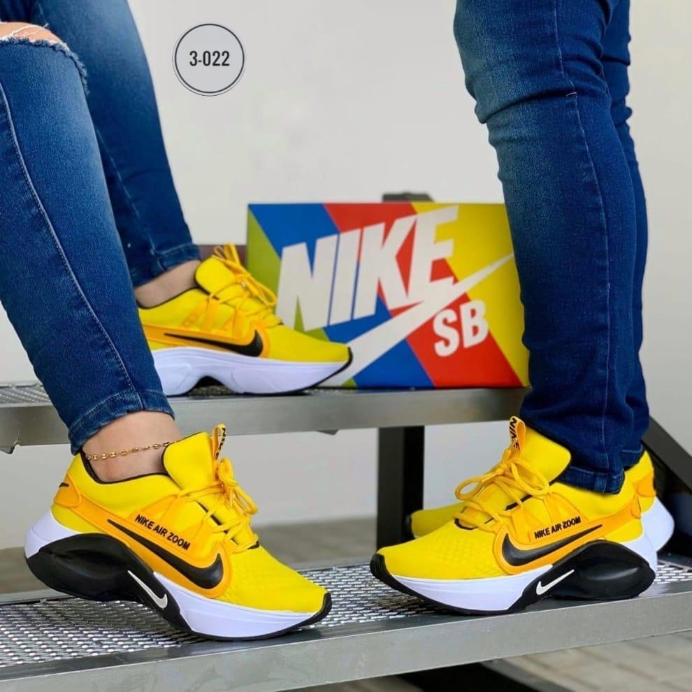 Nike Air Zoom 2024 – ¡Rendimiento y Estilo a otro Nivel!